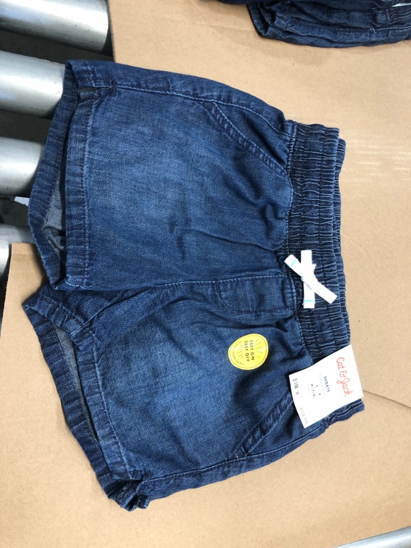 Photo 2 of 2 PACK*
Girls' Pull-On Jean Shorts - Cat & Jack™
MEDIUM
