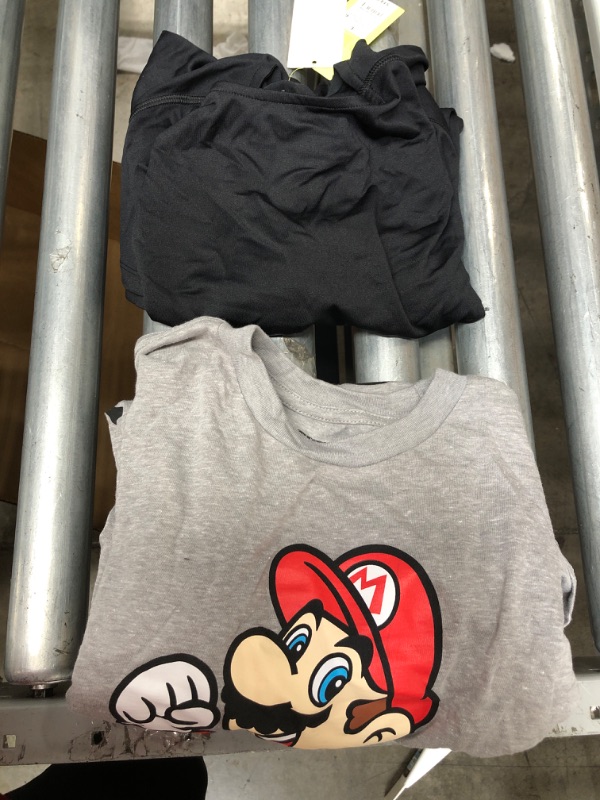 Photo 1 of 2 SHIRTS
MARIO: MEDIUM
ACTIVEWEAR: LARGE