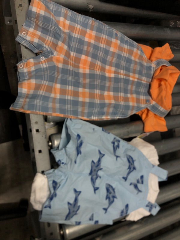 Photo 1 of Bundle of 2 items