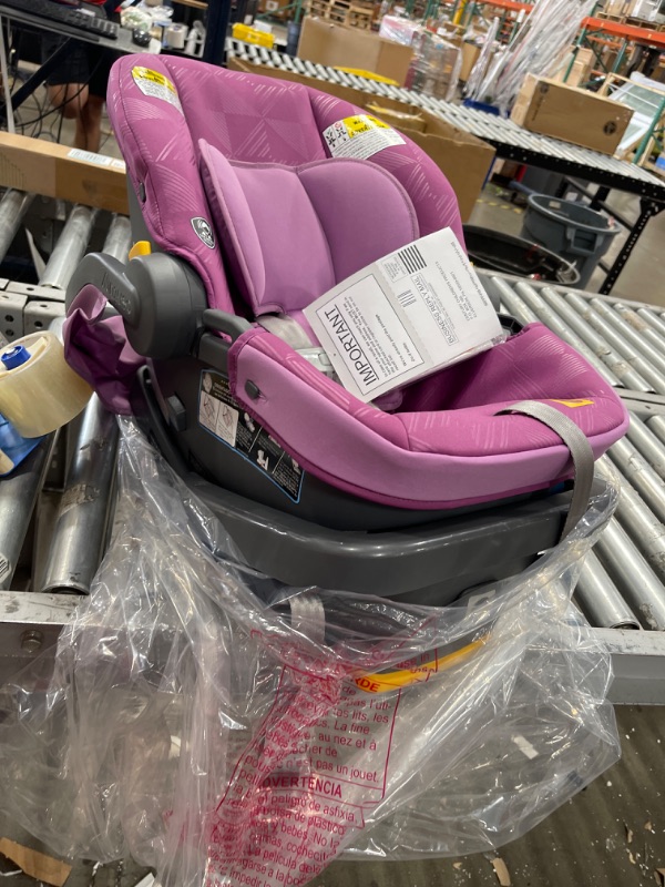 Photo 2 of Century Carry on 35 Lightweight Infant Car Seat Berry
