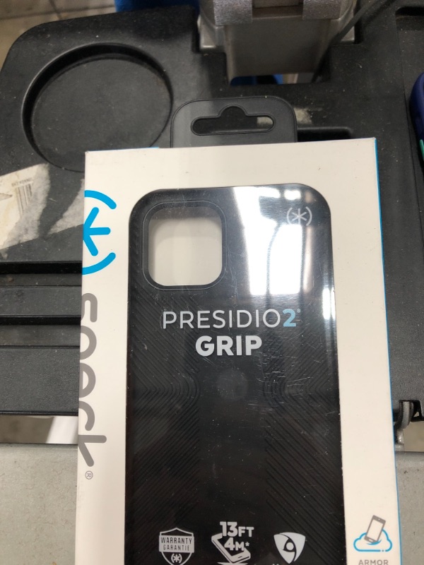 Photo 2 of Speck Apple iPhone X/XS Presidio 2 Grip - Black

