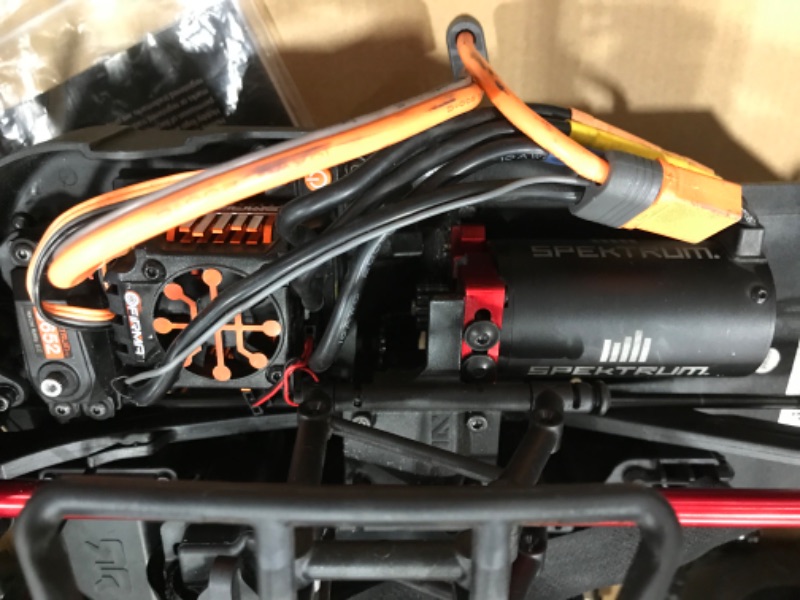 Photo 2 of ***PARTS ONLY*** ARRMA 1/8 KRATON 6S V5 4WD BLX Speed Monster RC Truck with Spektrum Firma RTR (Transmitter and Receiver Included Batteries and Charger Required) Blu
**NO BATTERIES INCLUDED,WAS NOT TESTED**