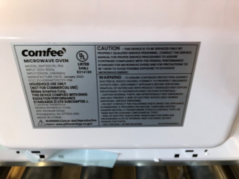 Photo 4 of COMFEE' EM720CPL-PM Countertop Microwave Oven with Sound On/Off, ECO Mode and Easy One-Touch Buttons, 0.7 Cu Ft/700W, Pearl White
