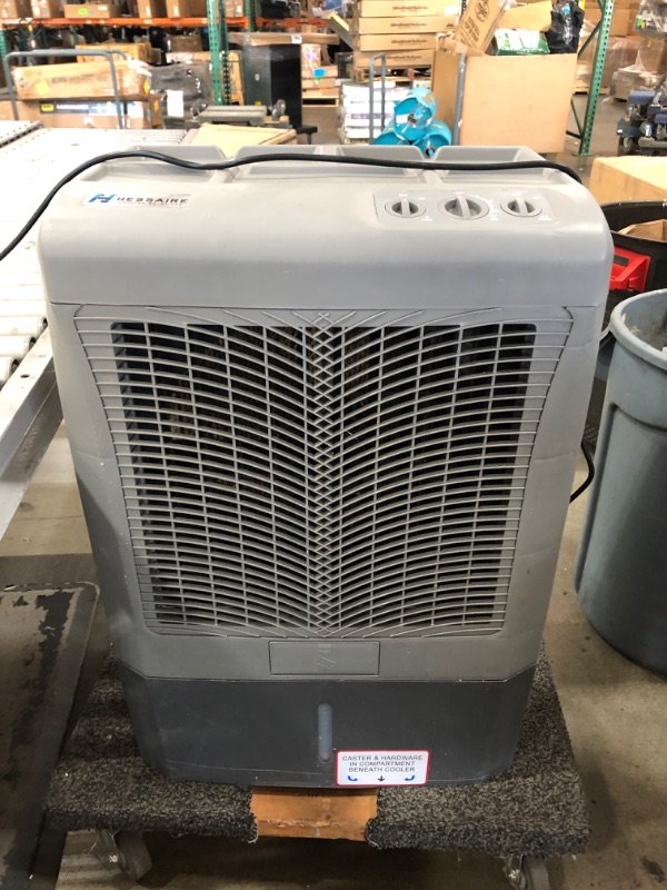 Photo 2 of **POWERS ON BUT DOESN'T BLOW AIR , MAY NEED WATER**
Hessaire 950 sq. ft. Portable Evaporative Cooler 3100 CFM
