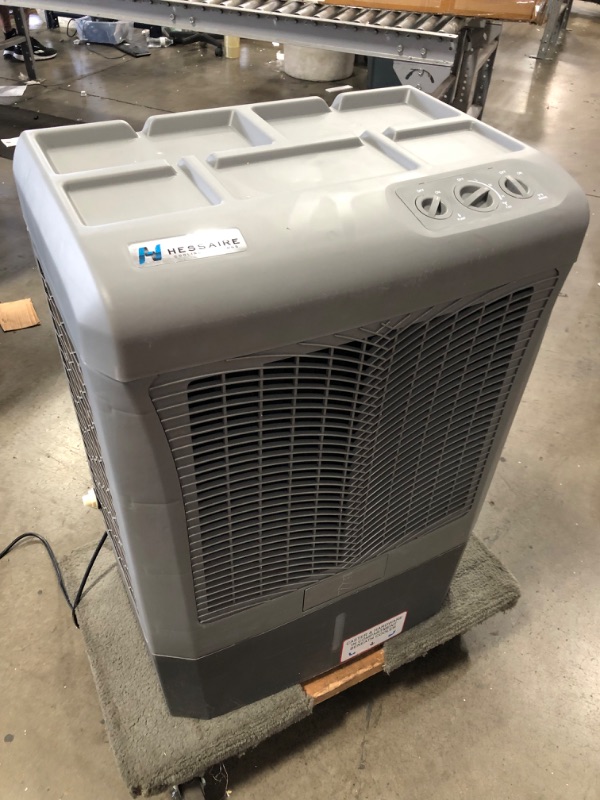 Photo 3 of HESSAIRE MC37M Indoor or Outdoor Portable Oscillating Evaporative Swamp Air Cooler for 950 Square Feet of Space with Water Reservoir
