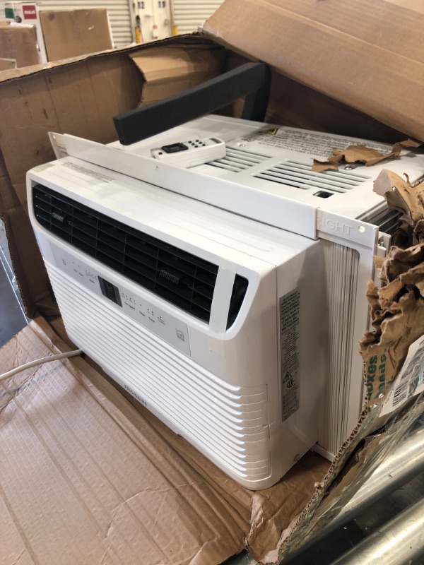 Photo 3 of ***PARTS ONLY*** Frigidaire Window-Mounted Room Air Conditioner, 6,000 BTU, in White
