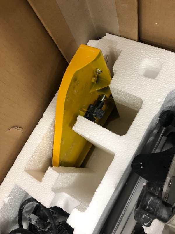 Photo 15 of DEWALT 10 in. Wet Tile Saw with Stand