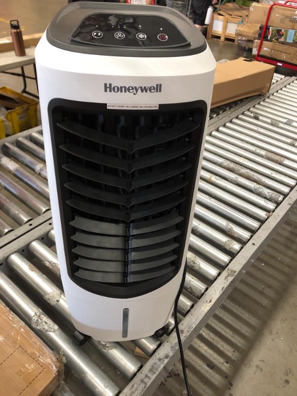 Photo 3 of Honeywell Quiet, Low Energy, Compact Spot Fan & Humidifier, TC09PEU White Indoor Portable Evaporative Air Cooler 
