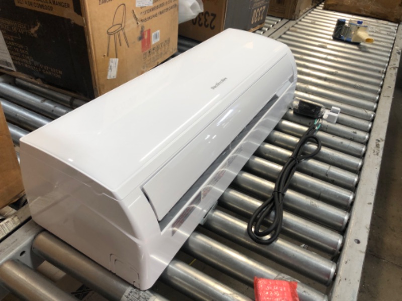 Photo 4 of DuctlessAire 19 SEER 12,000 BTU 1 Ton Ductless Mini Split Air Conditioner with Heat Pump Variable Speed Inverter - 220V/60Hz