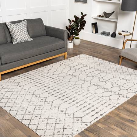 Photo 1 of Gray Moroccan Trellis Area Rug-6'7"x9' 
