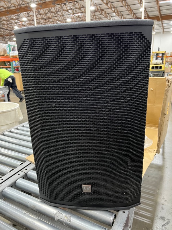 Photo 2 of Electro-Voice EKX15P 15" 2 Way Full Range 1500W Powered Loudspeaker
