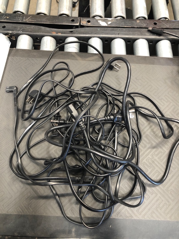 Photo 1 of MIXED BUNDLE OF 10 TV POWER CORDS**MIXED TYPES**