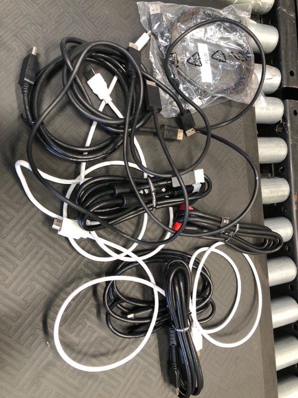 Photo 1 of MIXED BUNDLE OF 10 HD CORDS