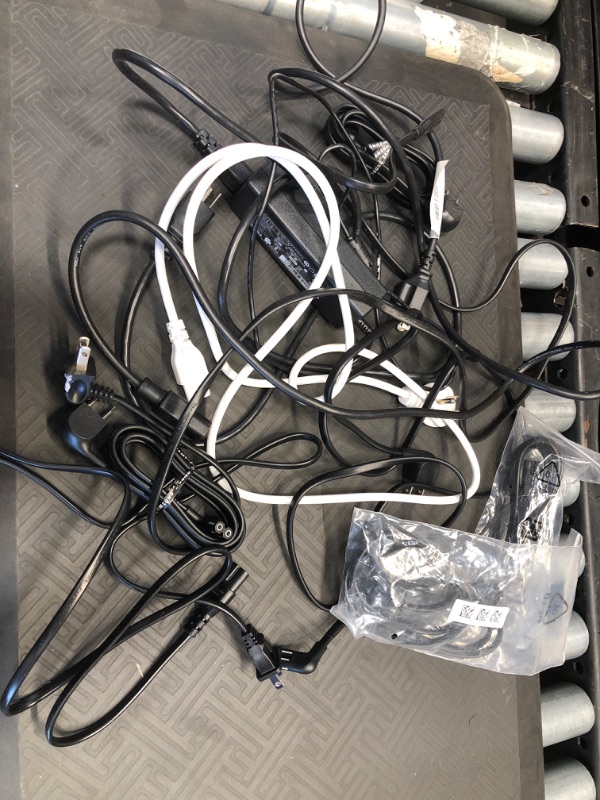 Photo 1 of MIXED BUNDLE OF 10 TV POWER CORDS**MIXED TYPES** 