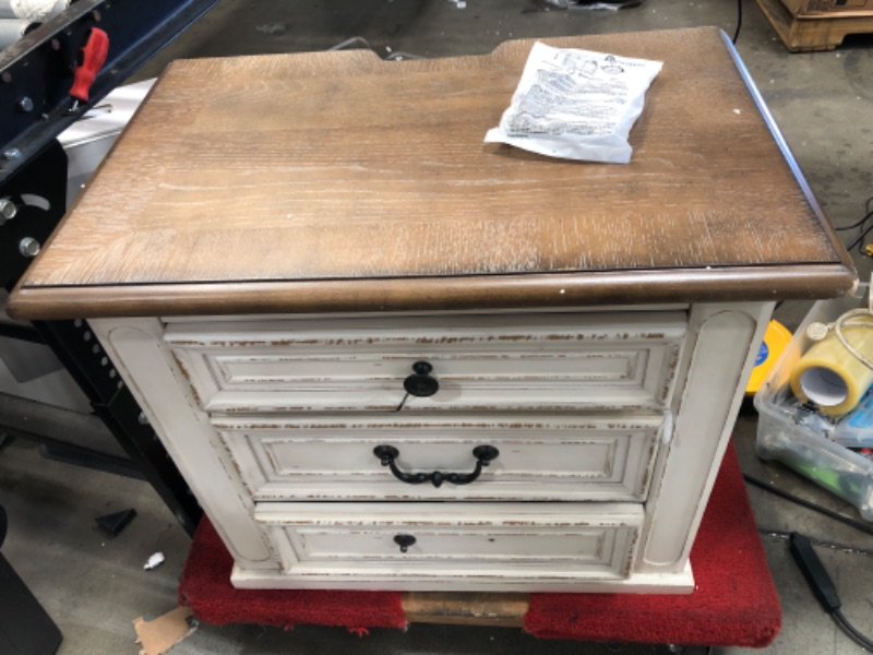 Photo 2 of **MINOR DAMAGE**TESTED** Signature Design by Ashley Realyn French Country 3 Drawer Nightstand with Electrical Outlets & USB Ports, Chipped White
