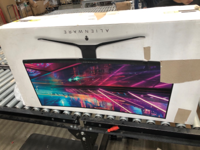 Photo 1 of Alienware 120Hz UltraWide Gaming Monitor 34 Inch Curved Monitor with WQHD (3440 x 1440) Anti-Glare Display, 2ms Response Time, Nvidia G-Sync, Lunar Light - AW3420DW
