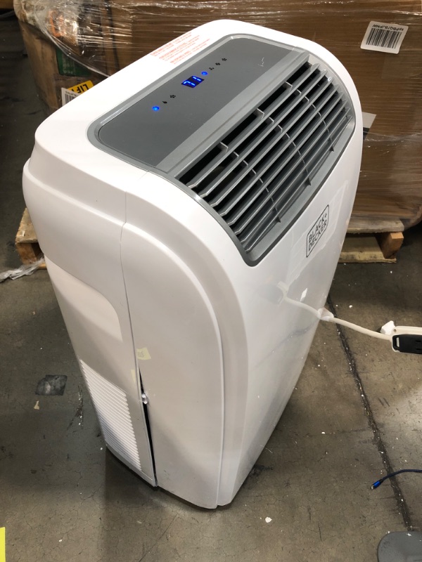 Photo 1 of **MINOR DAMAGE** TESTED**  Black+decker BPACT10WT 10,000 BTU Portable Air Conditioner with Remote