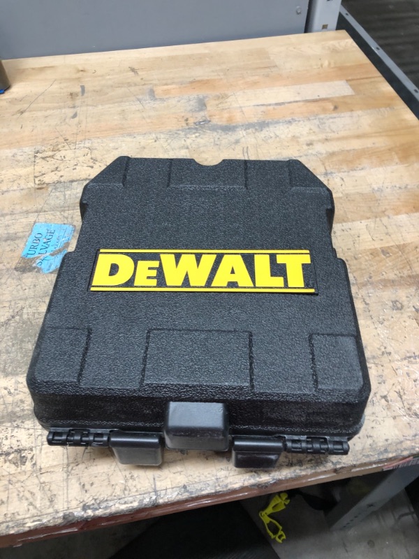 Photo 4 of DEWALT 50 ft. & 165 ft. Red Self-Leveling 3-Beam Cross Line Laser Level with (4) AA Batteries & Case