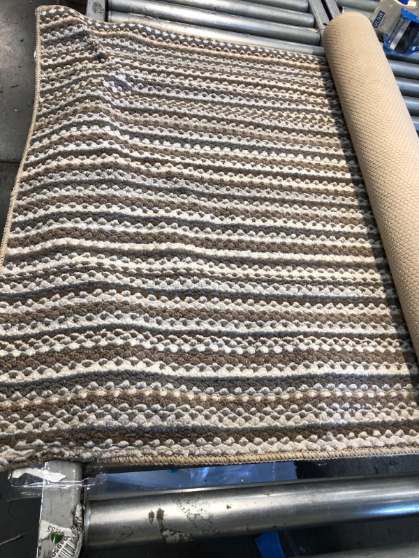 Photo 1 of 3' X 5' BROWN WOVEN RUG