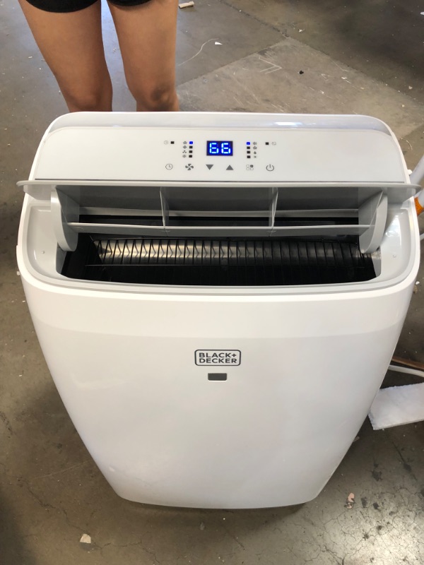 Photo 2 of BLACK+DECKER 14,000 BTU Portable Air Conditioner with Heat, White
