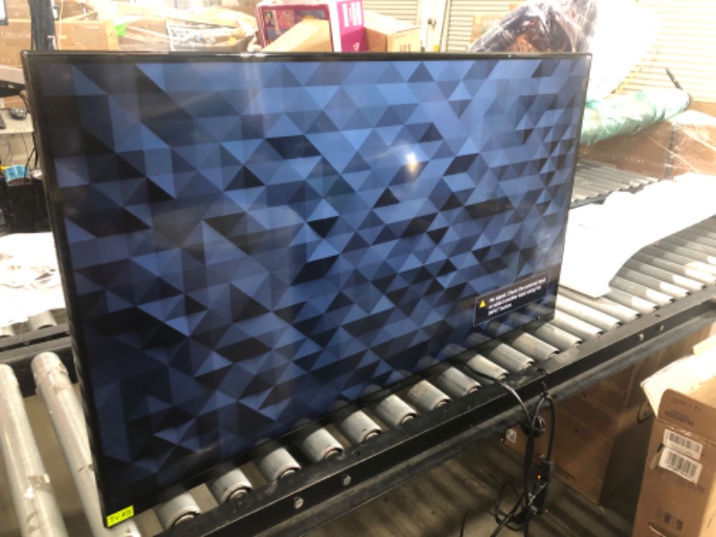 Photo 2 of Sony - 43" class X85K 4K HDR LED Google TV
