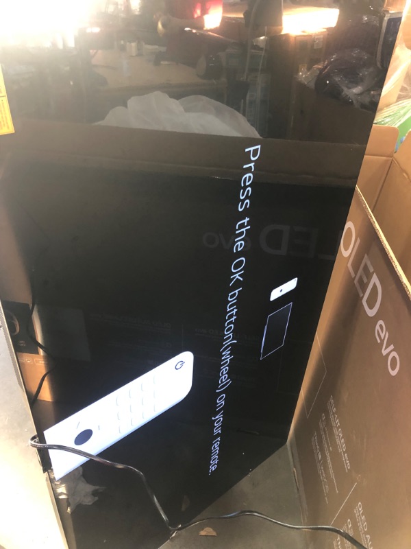 Photo 1 of LG 65-Inch Class OLED evo C2 Series Alexa built-in 4K Smart TV, 120Hz Refresh Rate, AI-Powered 4K, Dolby Vision IQ and Dolby Atmos, WiSA Ready, Cloud Gaming (OLED65C2PUA, 2022)
