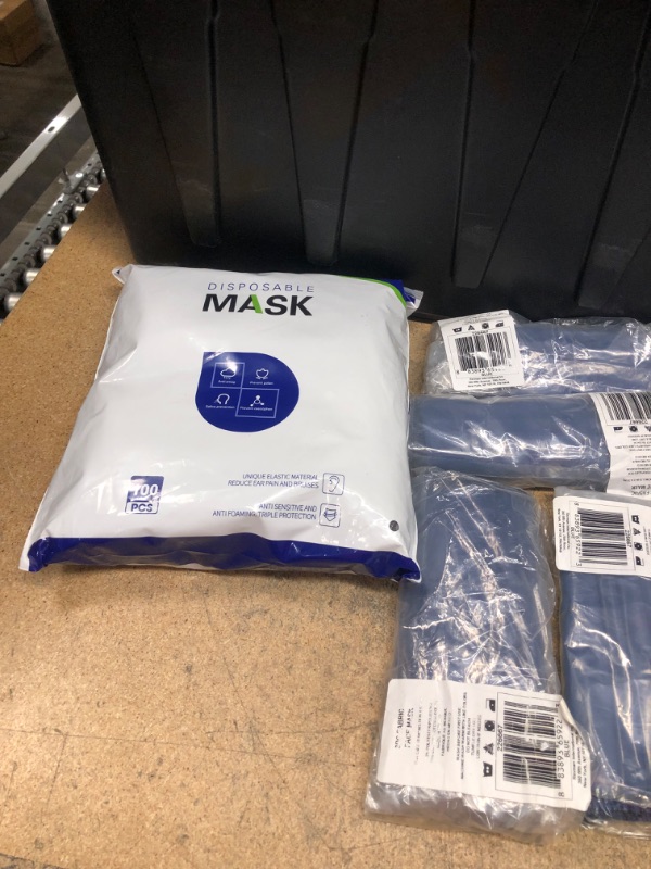 Photo 2 of Face Mack Bundle 
Cloth and Disposable Masks 