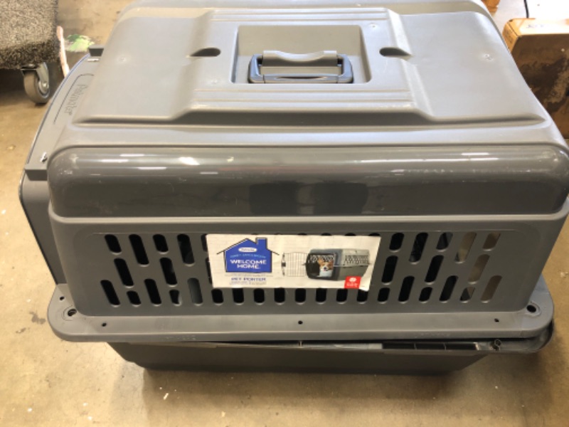 Photo 3 of **MISSING HARDWARE** Aspen Pet Traditional Dog & Cat Kennel, Gray/Black, 28-in
