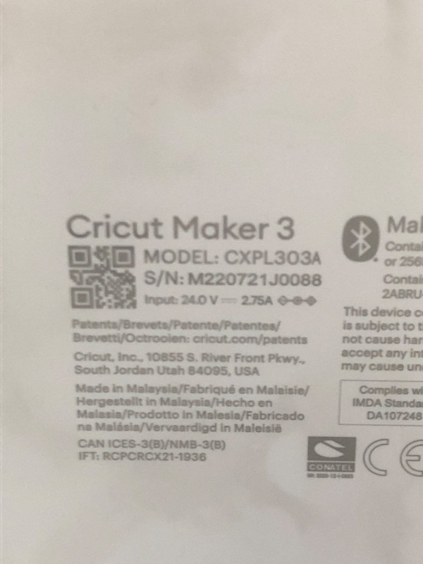 Photo 4 of ***PARTS ONLY*** Cricut Maker 3 - Smart Cutting Machine, 2X Faster & 10X Cutting Force, Matless Cutting with Smart Materials, Cuts 300+ Materials, Bluetooth Connectivity, Compatible with iOS, Android, Windows & Mac
