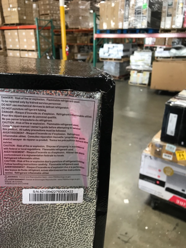 Photo 1 of ***PARTS ONLY*** Frigidaire EFR751, 2 Door Apartment Size Refrigerator with Freezer, 7.2 cu ft, Platinum Series, Stainless Steel, 7.5
