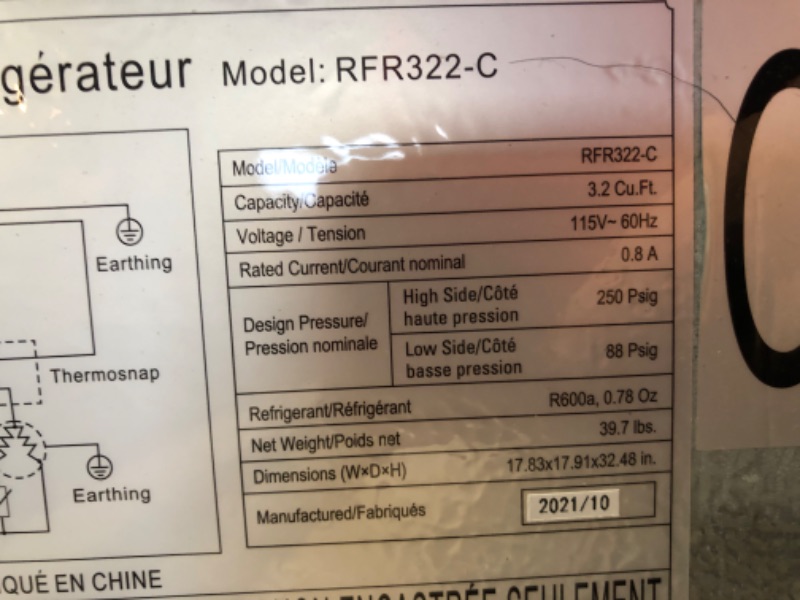 Photo 6 of (DENTED) RCA RFR322 Mini Refrigerator, 3.2 Cubic Feet