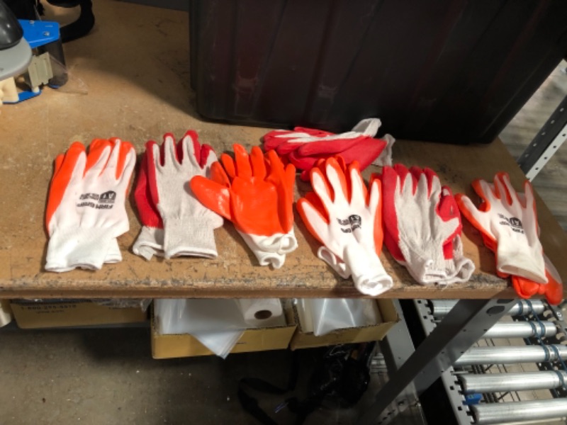 Photo 1 of Bundle of 7
Rubber Grip work Gloves Orange and Red Large 