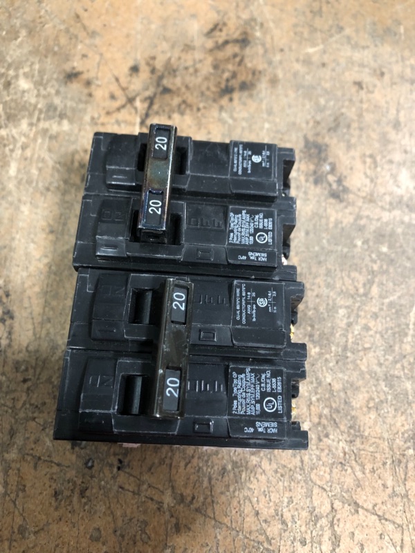 Photo 3 of Bundle of 2 
Siemens 20 Amp Double-Pole Type QP Circuit Breaker