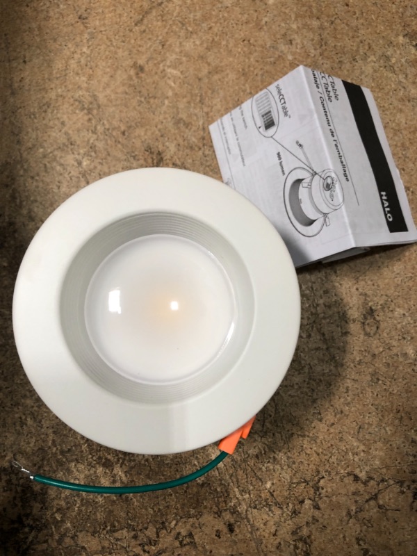 Photo 2 of Halo
RL 4 in. White Integrated LED Recessed Ceiling Light Trim at Selectable CCT (2700K-5000K), Extra Brightness (915 Lumens)