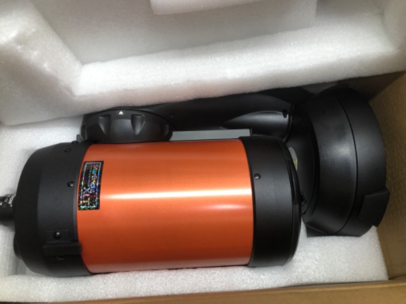 Photo 3 of Celestron NexStar 6SE 150mm f/10 Schmidt-Cassegrain GoTo Telescope