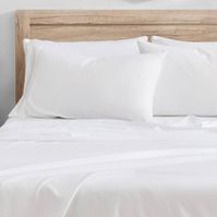 Photo 1 of 100% Organic Cotton Solid Sheet Set - Kindlier, Queen, White