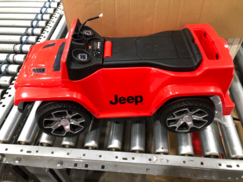 Photo 3 of Best Ride On Cars Jeep Rubicon 3 in 1 Push car, Red
