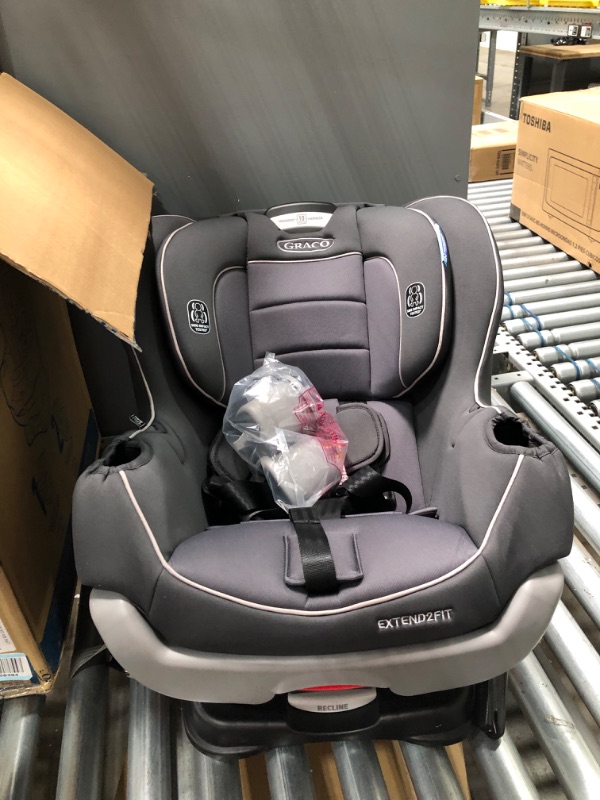 Photo 2 of Graco Extend2Fit Convertible Car Seat | Ride Rear Facing Longer with Extend2Fit, Redmond
