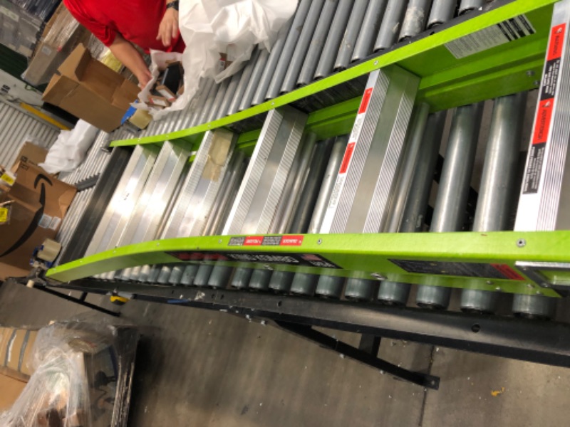 Photo 2 of **MINOR SCRATCHES**
Little Giant Ladder Systems 13908-071 King Kombo 3-in-1 Ladder, 8 Ft, Green
