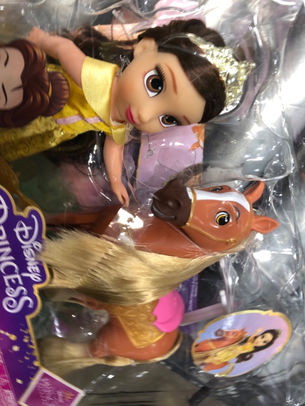 Photo 3 of **damaged box**
Disney Princess Petite Belle and Philippe Gift Set
