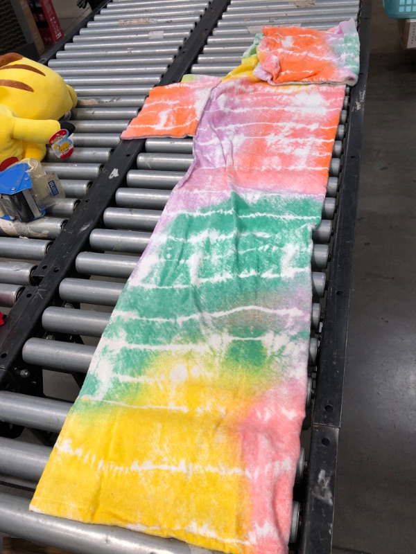 Photo 2 of **opened**
Chair Pocket Beach Towel Tie-Dye - Sun Squad
