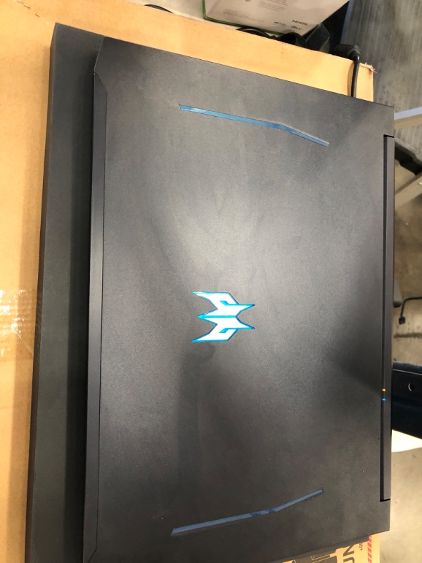 Photo 8 of Acer Predator Helios 300 PH315-54-760S Gaming Laptop | Intel i7-11800H | NVIDIA GeForce RTX 3060 Laptop GPU | 15.6" Full HD 144Hz 3ms IPS Display | 16GB DDR4 | 512GB SSD | Killer WiFi 6 | RGB Keyboard

laptop sleeve included 