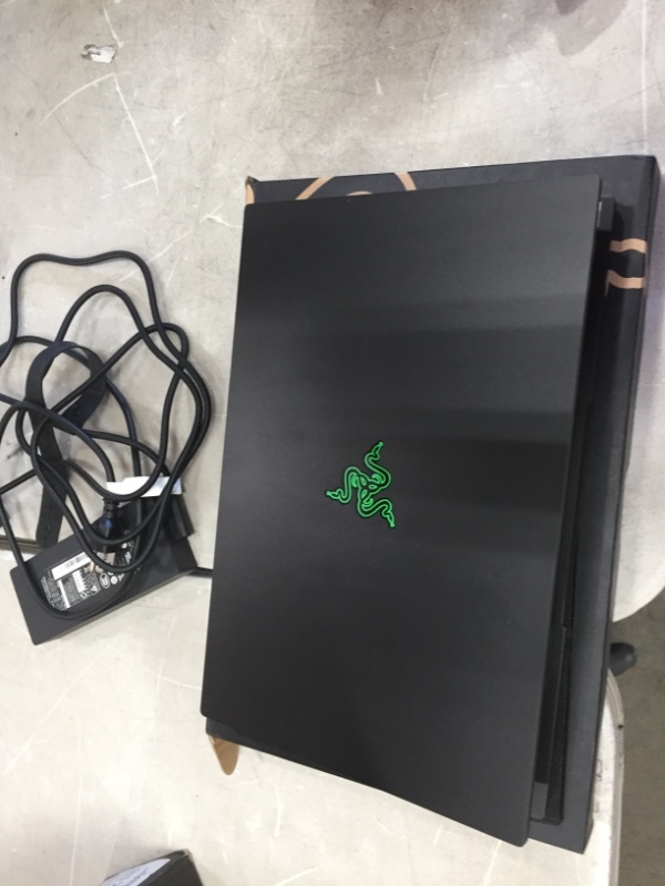 Photo 6 of **READ NOTES**PARTS ONLY**
Razer Blade 15 Advanced Gaming Laptop 2020: Intel Core i7-10875H 8-Core, NVIDIA GeForce RTX 2080 SUPER Max-Q, 15.6” 4K OLED Touch, 16GB RAM, 1TB SSD, CNC Aluminum, Chroma, Thunderbolt 3, Creator Ready
