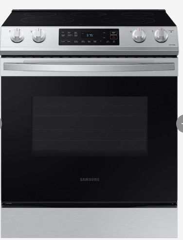 Photo 1 of Samsung  30-in Smooth Surface 5 Elements 6.3-cu ft Self-Cleaning Slide-in Electric Range (Fingerprint Resistant Stainless Steel)
