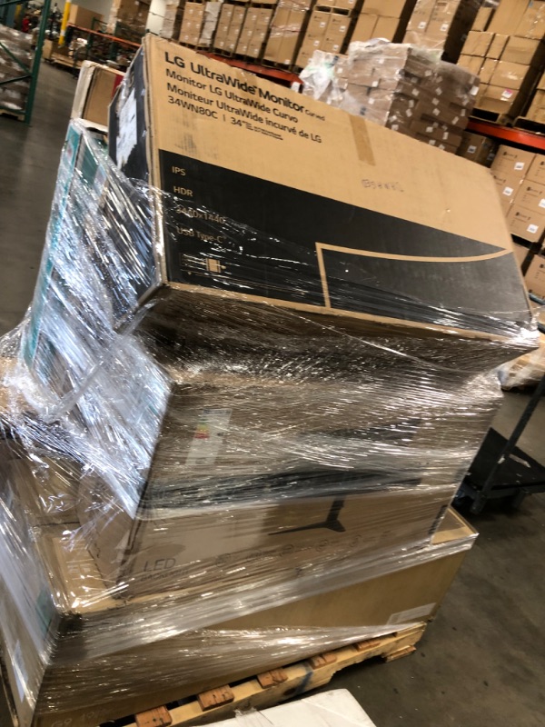 Photo 5 of NONREFUNDABLE - Pallet of 10 different broken , nonfunctional and damaged TV's and monitors
1 Tv is 43”         /    2 TV's are 34”    / 3 TV's are  40”
3 TV's are 49”     /  1 TV is 32”        /