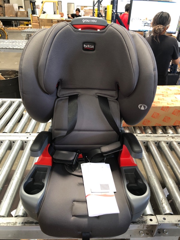 Photo 2 of Britax Grow with You Harness-2-Booster Car Seat, Pebble