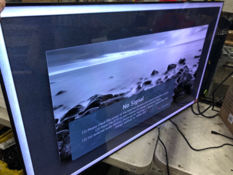 Photo 1 of LG OLED C1 Series 55” Alexa Built-in 4k Smart TV (3840 x 2160), 120Hz Refresh Rate, AI-Powered 4K, Dolby Cinema, WiSA Ready, Gaming Mode (OLED55C1PUB, 2021)
