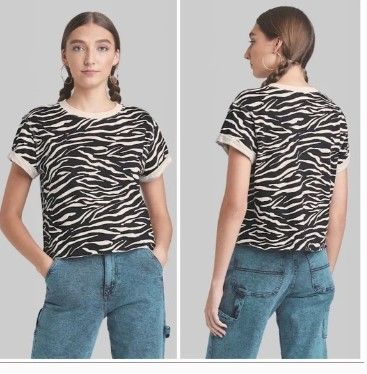 Photo 1 of Wild Fable Womens Zebra Black & White Short Sleeve Crop Cotton Shirt NEW Size M 3SET
