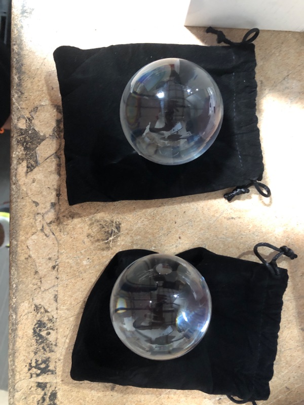 Photo 2 of 2 Pack Clear Acrylic Fushigi Juggling Balls with Velvet Bag for Beginners
