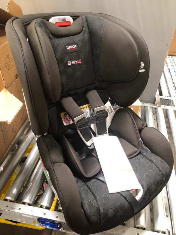 Photo 2 of Britax Boulevard ClickTight Convertible Car Seat - Circa